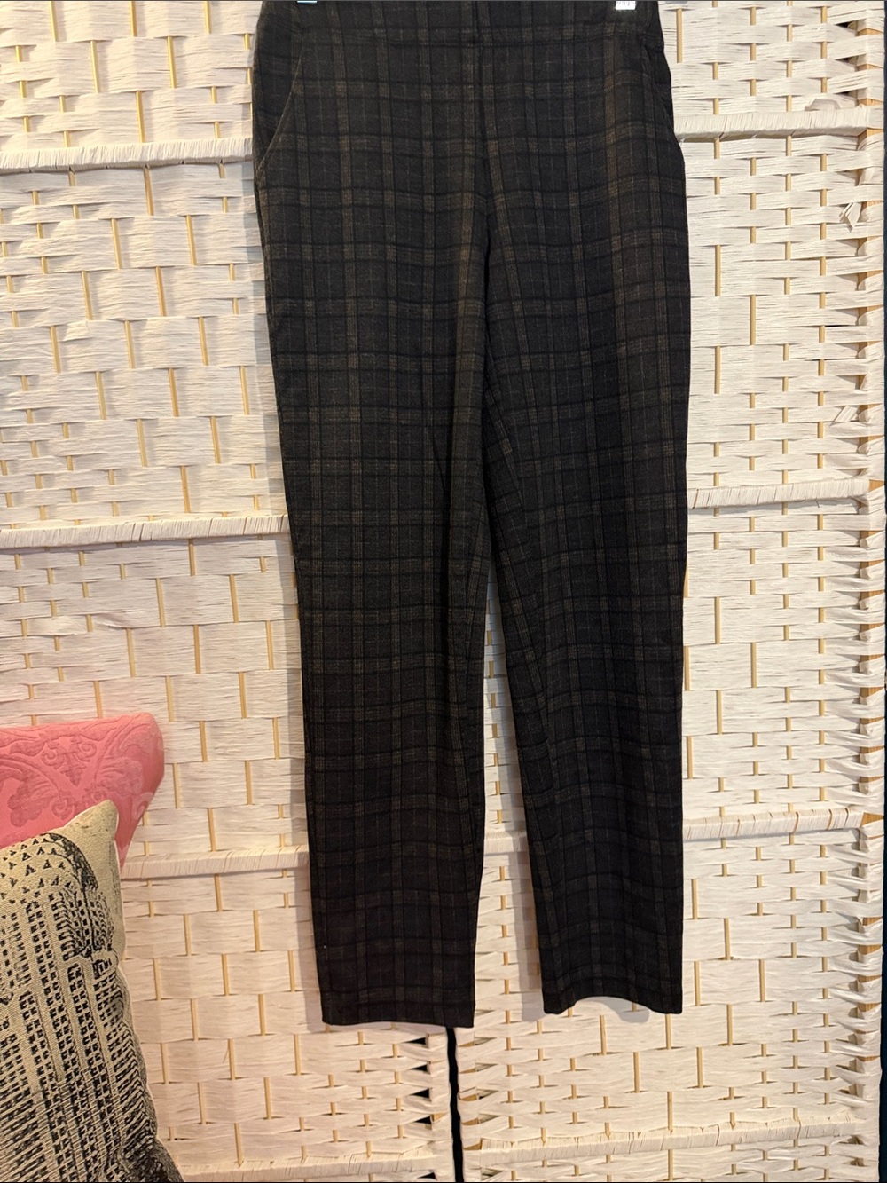 Max Studio Black, grey and tan Plaid Straight-Leg Pants in size XS